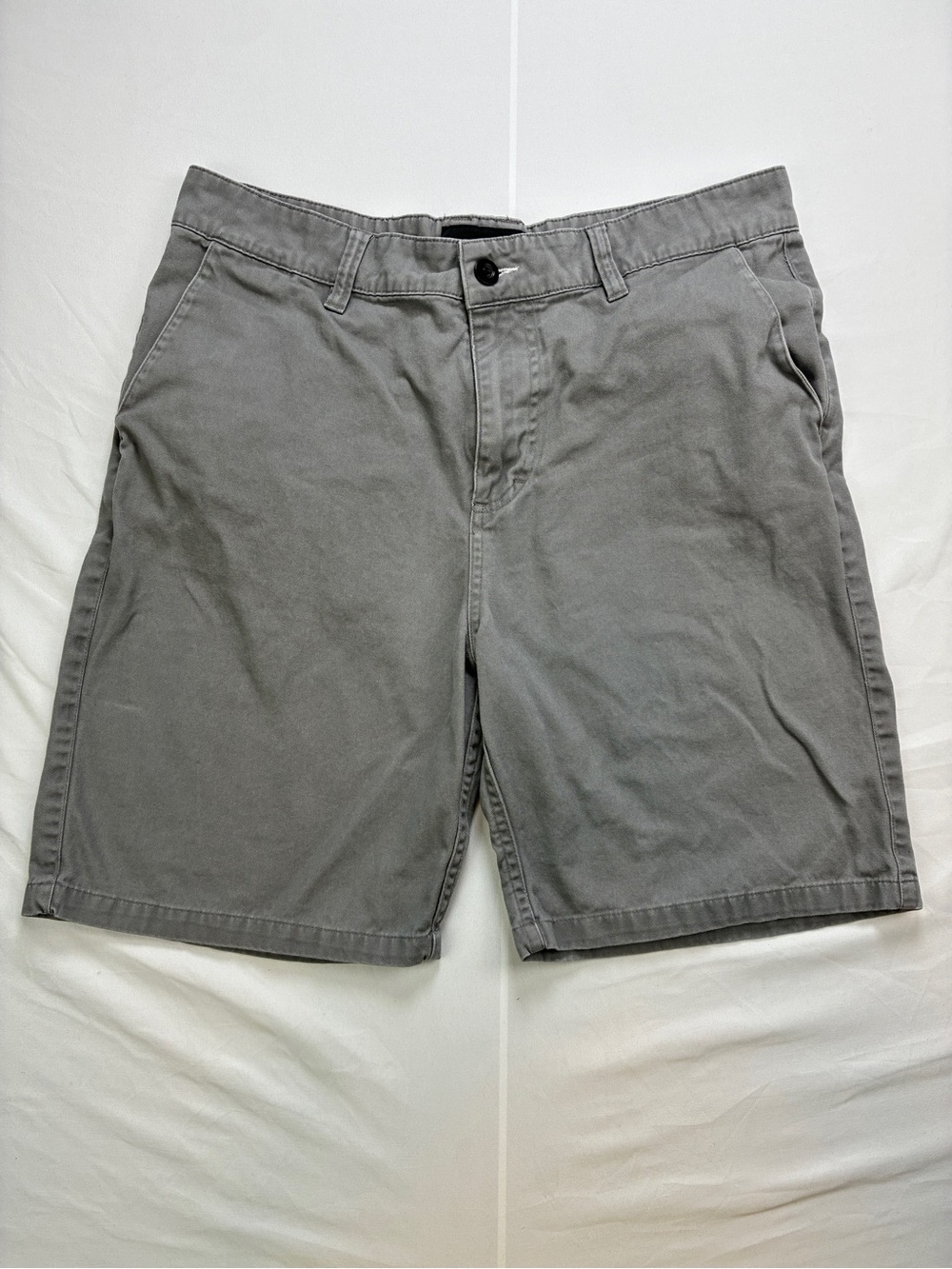 Tavik Modern Beach Culture Grey Flat Front Men's Shorts